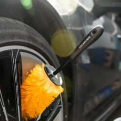 Wheel Barrel Brush -Urban Wear Online Shop DSC6554