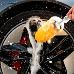 Wheel Barrel Brush -Urban Wear Online Shop DSC6558