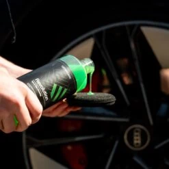 Revolution - Tyre & Trim Gel -Urban Wear Online Shop DSC6634