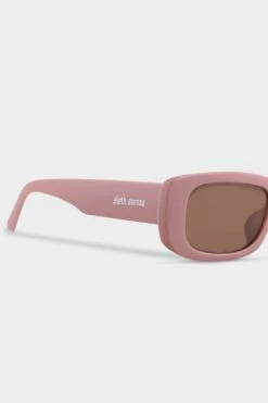 Sixth Avenue Sunglasses Pink Velvet 10 Sixth Avenue Sunglasses Pink Velvet -Urban Wear Online Shop IMG 3078 c5f7f9d5 23bd 4a96 8cda 11ee35c656a2