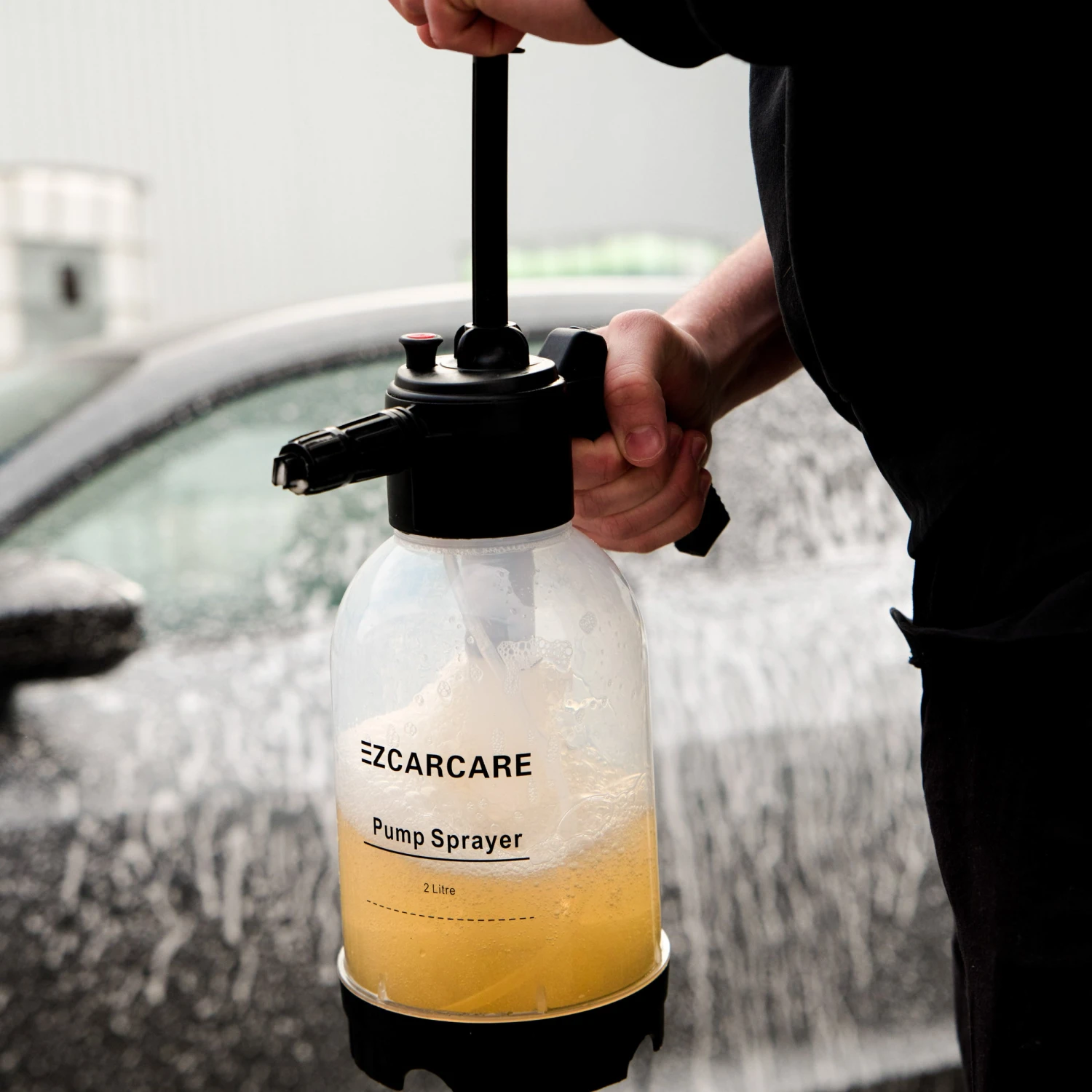 EZ 2 Litre Pump Sprayer 5 EZ 2 Litre Pump Sprayer - Image 4